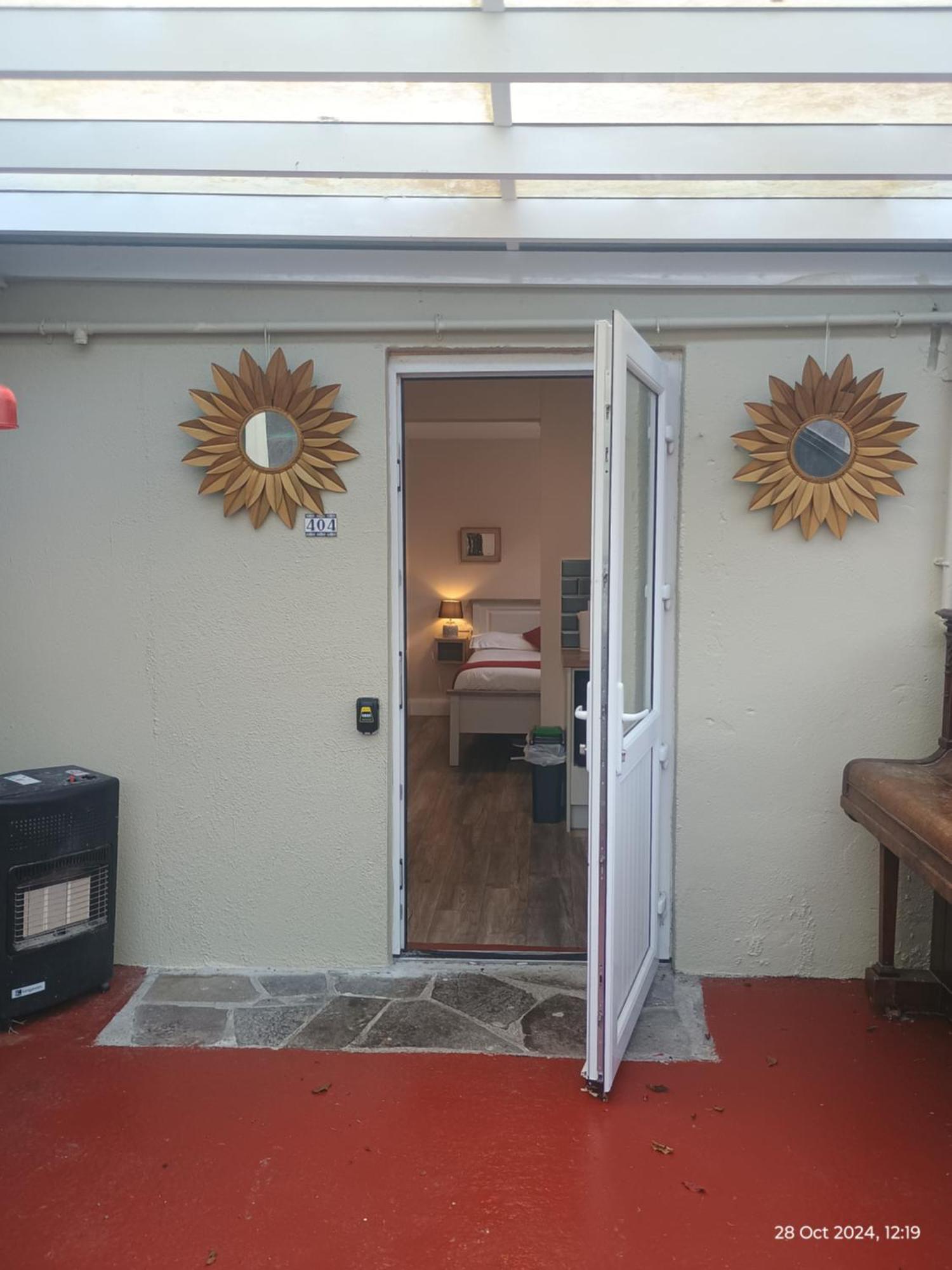 Matty's Pub - Apartment's * Carlow